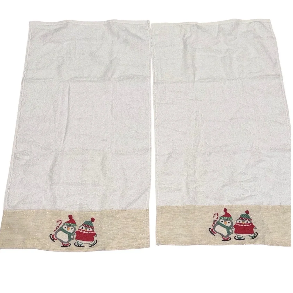 Glitz & Glimmer Christmas Penguin Ice Skating Hand Towels Set of 2 White Gold